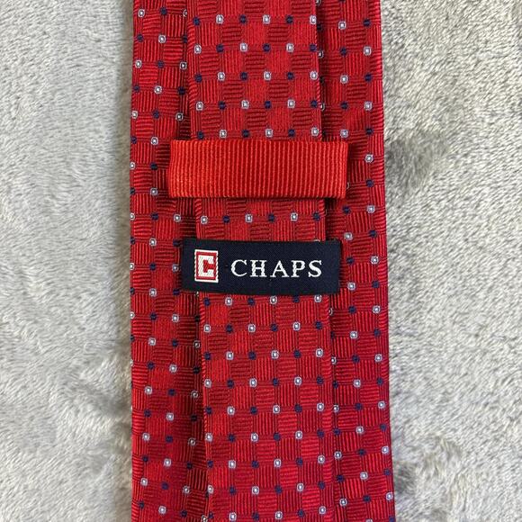 Chaps Ralph Lauren Red Geometric Pattern Neck Tie - Picture 3 of 4